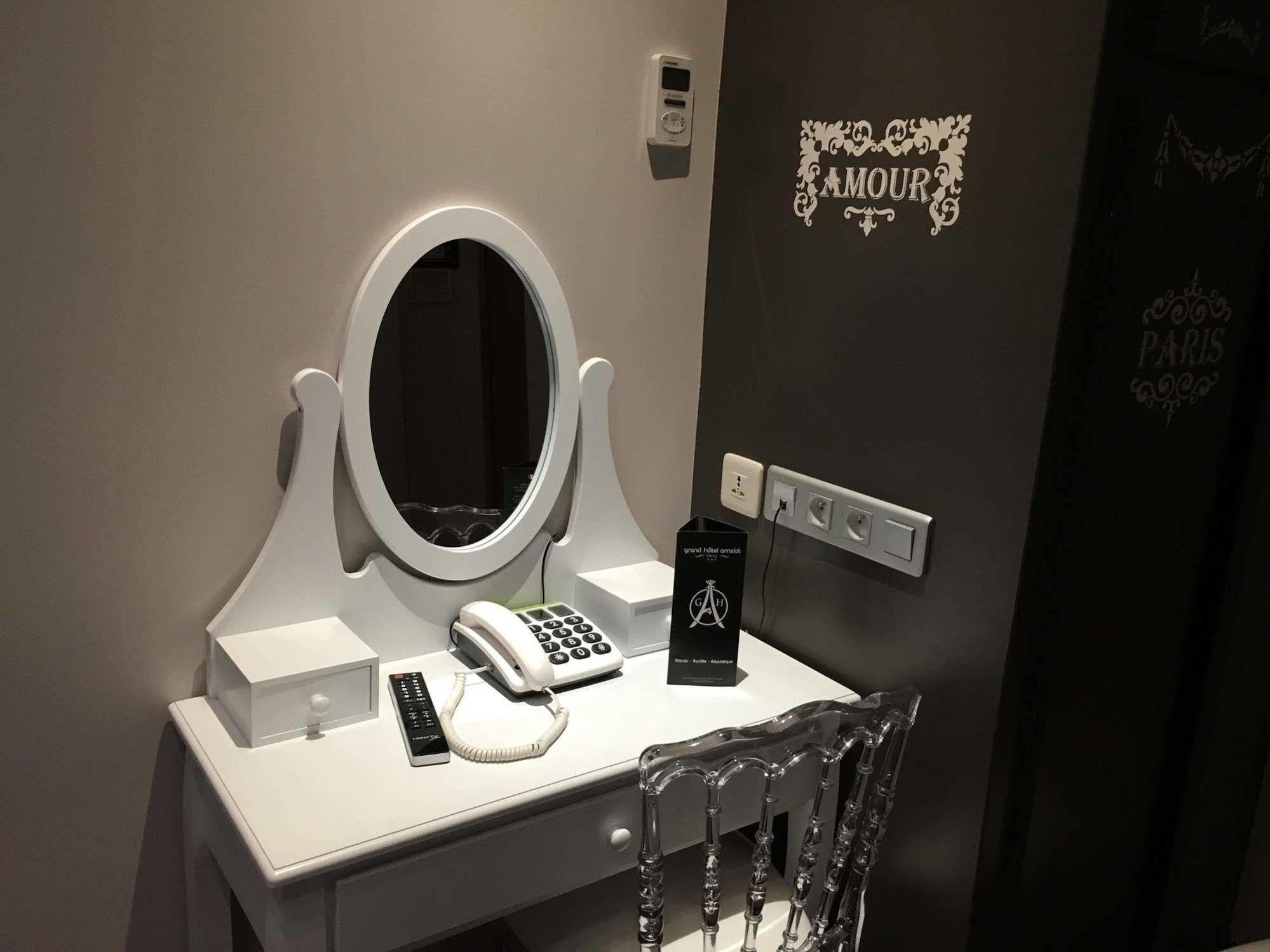 Grand Hotel Amelot Paris Ngoại thất bức ảnh